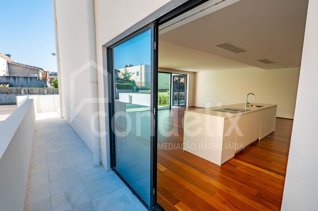 Apartment in Canidelo, Porto District, Portugal 5 - 16484297