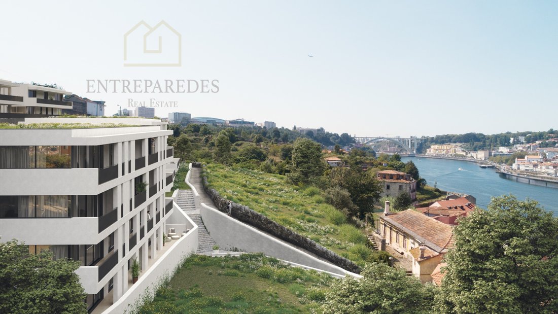Apartment in Santa Marinha e Sao Pedro da Afurada, Porto District, Portugal 1 - 14560319