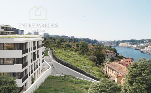 Apartment in Santa Marinha e Sao Pedro da Afurada, Porto District, Portugal 1