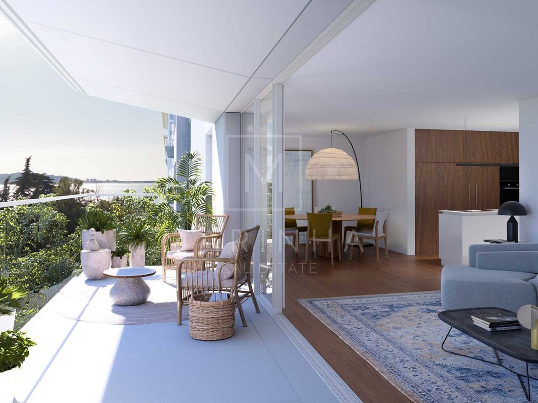 Apartment in Alges, Lisbon, Portugal 1 - 15412424