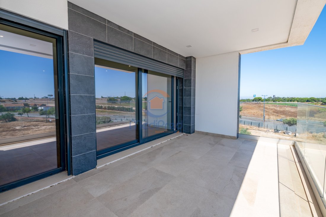 Apartment in Montijo e Afonsoeiro, Setubal, Portugal 4 - 14614970