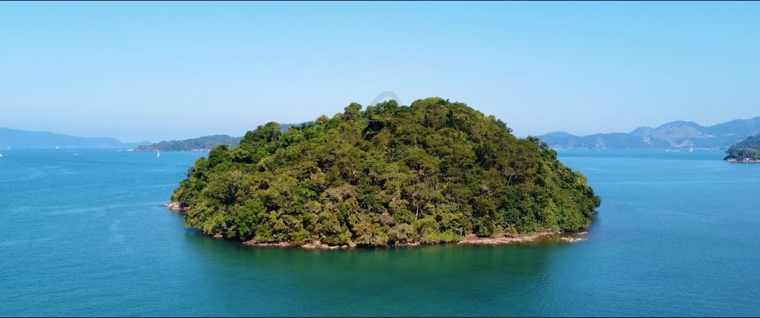 Private Island in Bracuí, State of Rio de Janeiro, Brazil 1 - 14578099