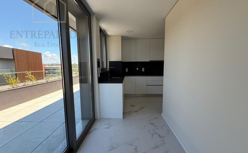 Apartment in Espinho, Aveiro District, Portugal 1
