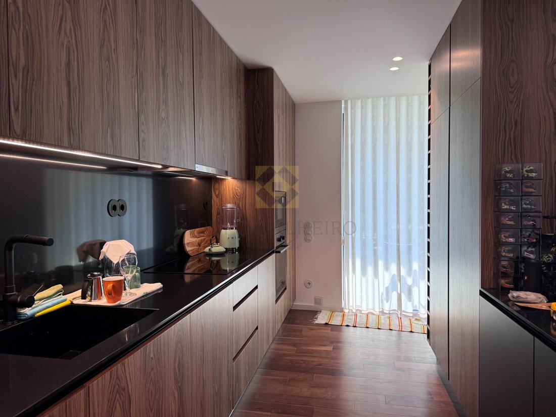 Apartment in Matosinhos e Leca da Palmeira, Porto District, Portugal 2 - 16601456