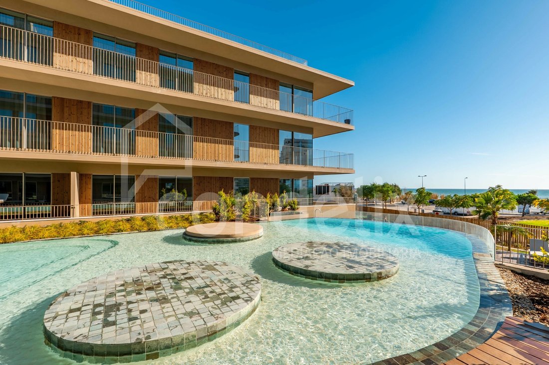 Apartment in Quarteira, Algarve, Portugal 1 - 16372851