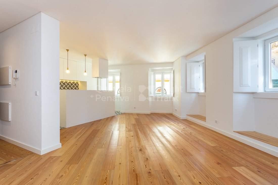 Apartment in Santa Maria Maior, Lisbon, Portugal 4 - 15591453