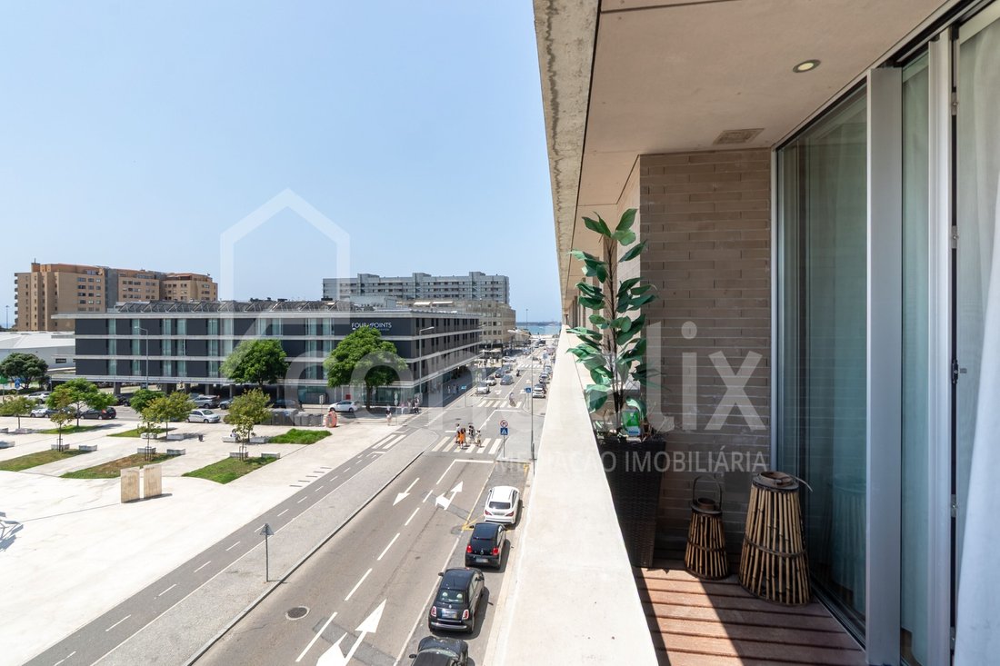 Apartment in Matosinhos e Leca da Palmeira, Porto District, Portugal 1 - 15675891
