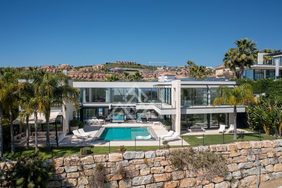 Villa in Benahavis, Andalusia, Spain 1 - 16358409