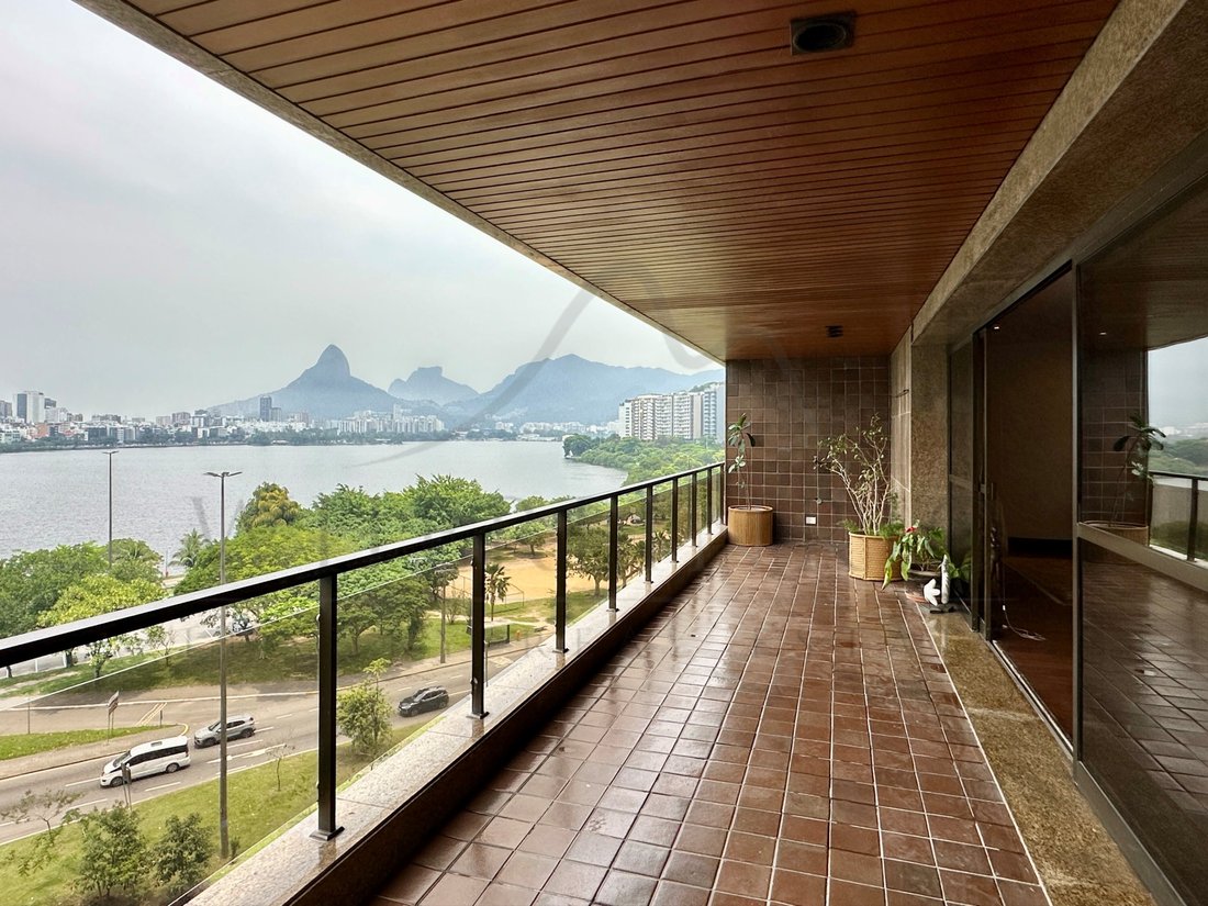 Apartment in Rio de Janeiro, State of Rio de Janeiro, Brazil 1 - 13540627