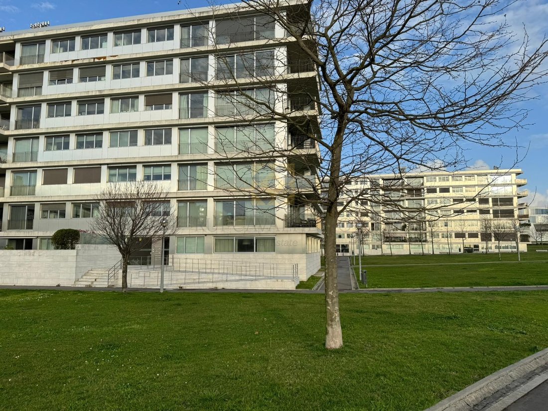 Apartment in Matosinhos e Leca da Palmeira, Porto District, Portugal 2 - 14672525