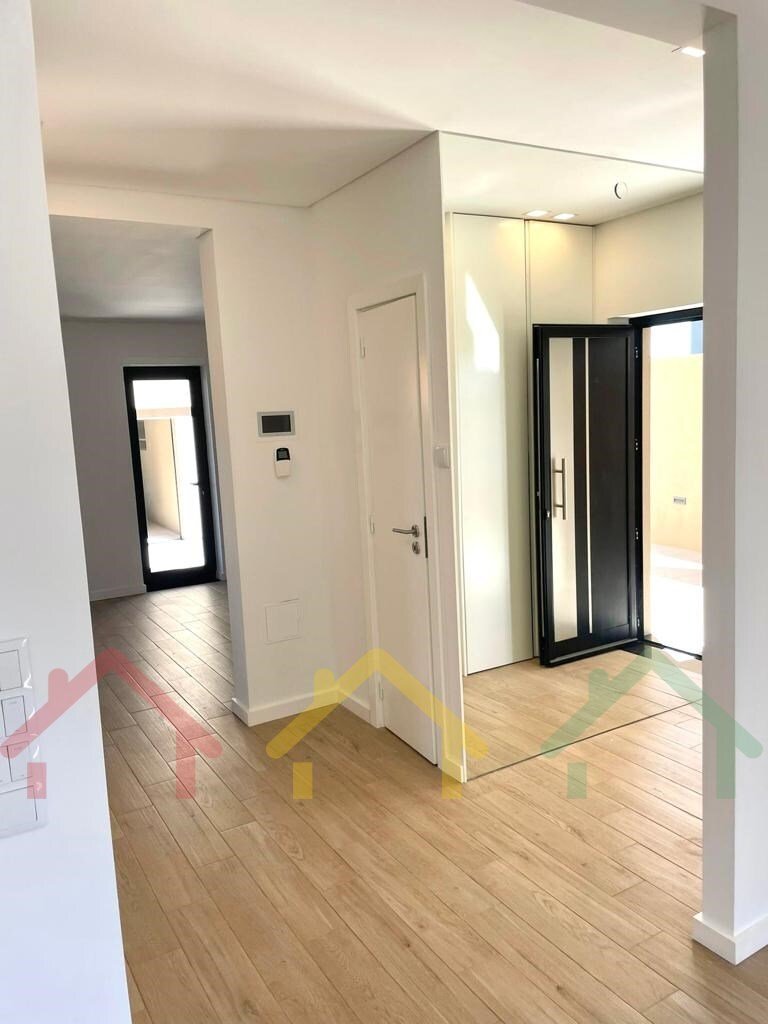 House in Rio Tinto, Porto District, Portugal 1 - 12482328