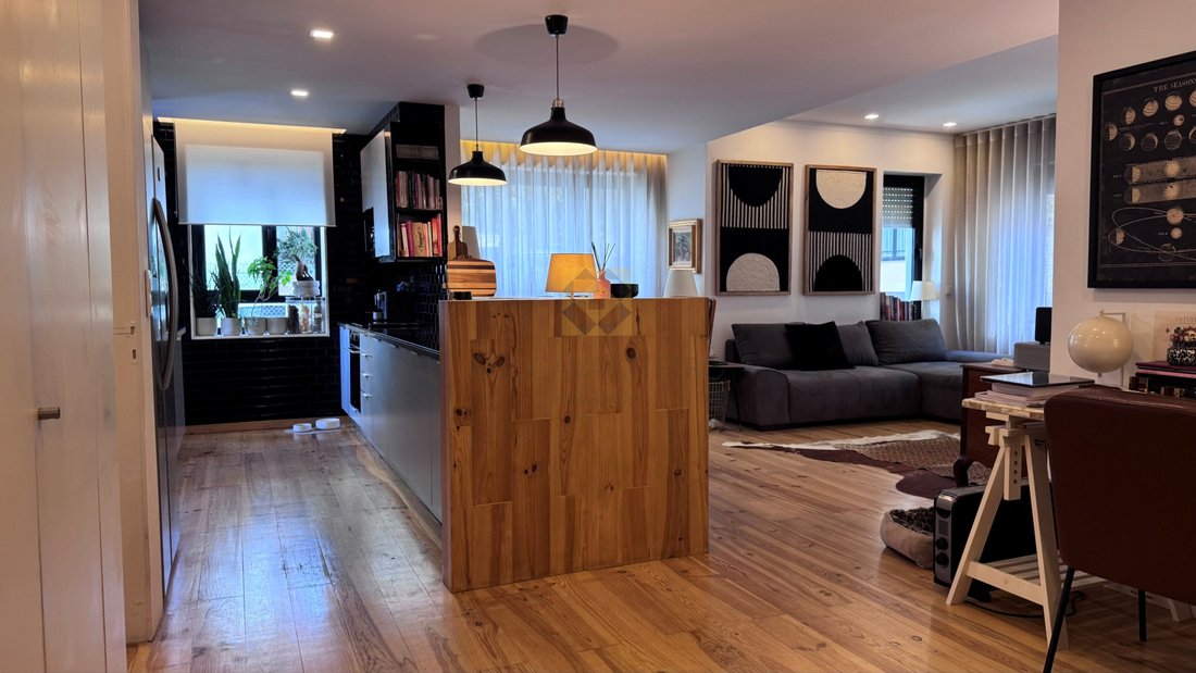 Apartment in Aldoar, Foz do Douro e Nevogilde, Porto District, Portugal 1 - 16484227