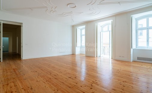 Apartment in Estrela, Lisbon, Portugal 1