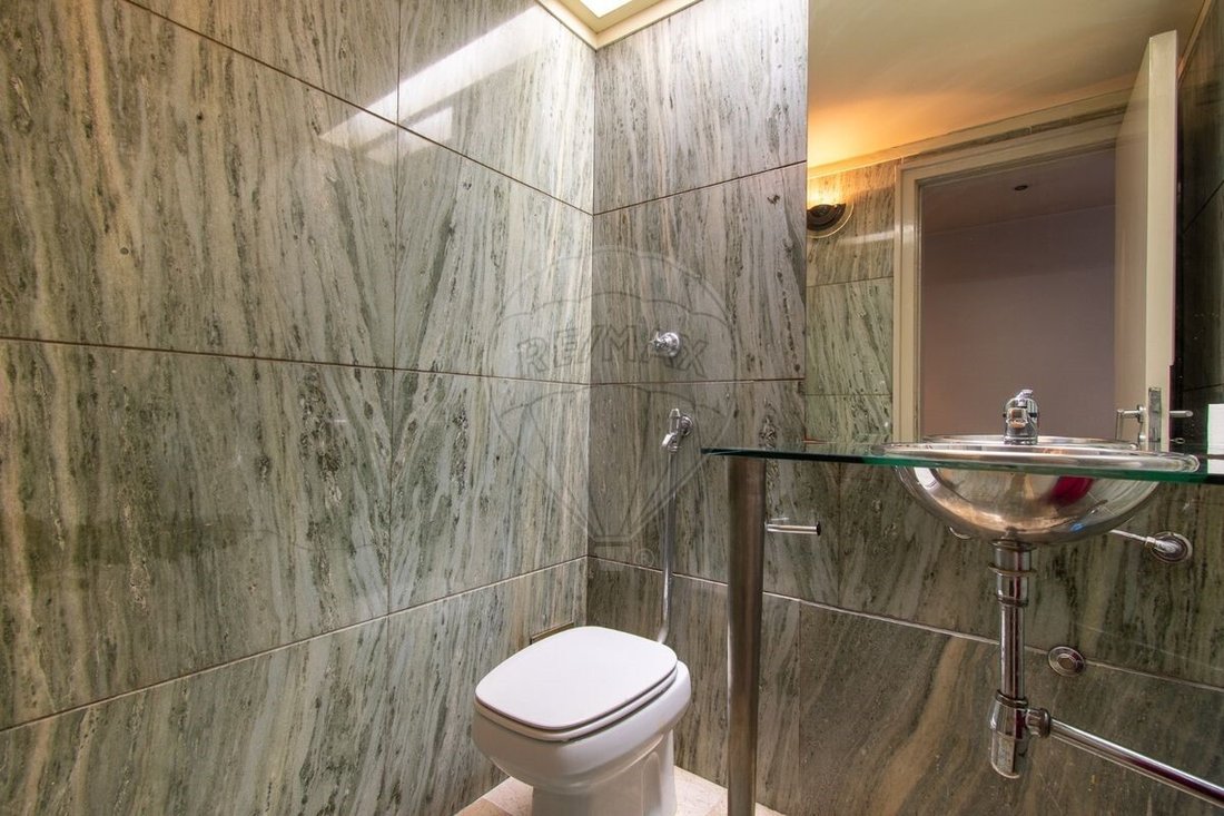 Apartment in Avenidas Novas, Lisbon, Portugal 5 - 15956430