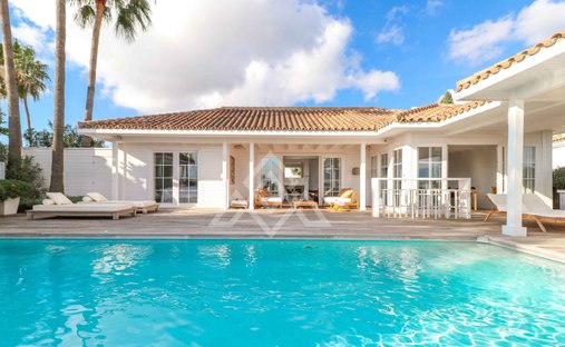 Villa in Estepona, Andalusia, Spain 1