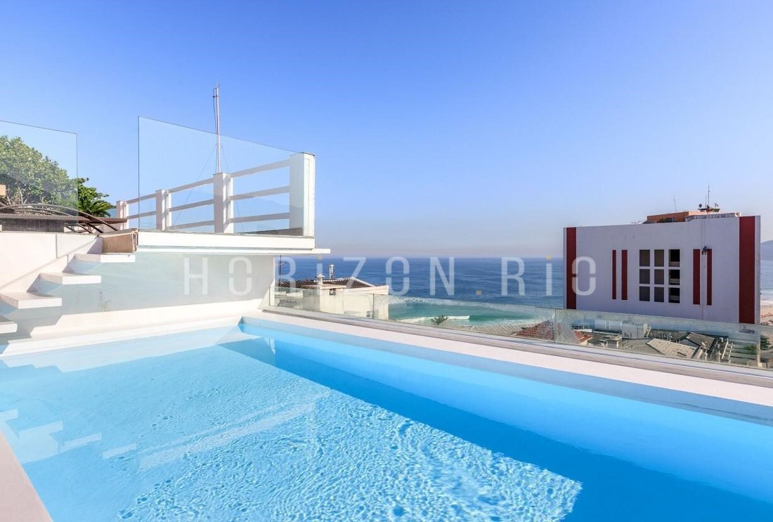 Apartment in Rio de Janeiro, State of Rio de Janeiro, Brazil 1 - 14698633