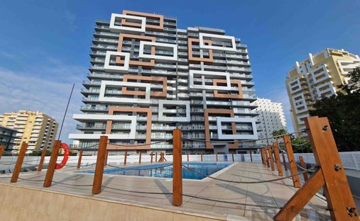 Apartment in Portimao, Algarve, Portugal 1