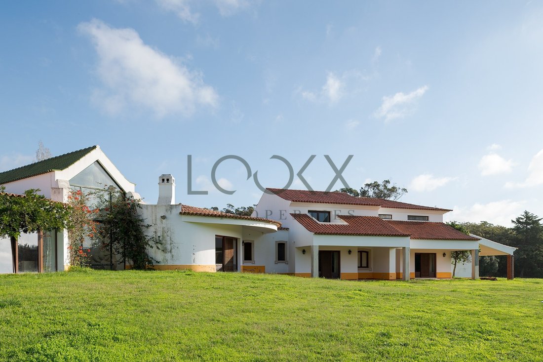 Finca in Santa Maria, Sao Pedro e Sobral da Lagoa, Leiria District, Portugal 2 - 16704692