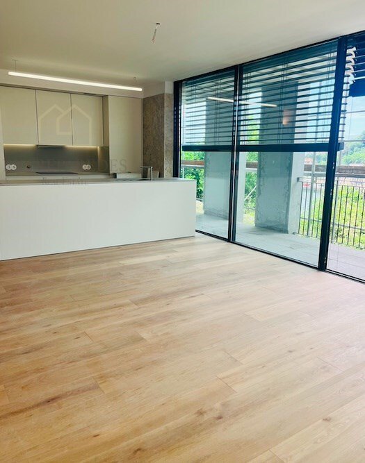 Apartment in Santa Marinha e Sao Pedro da Afurada, Porto District, Portugal 2 - 14560320
