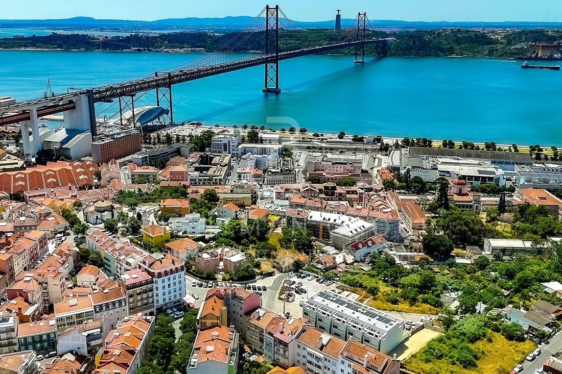 Apartment in Alcantara, Lisbon, Portugal 4 - 16573513