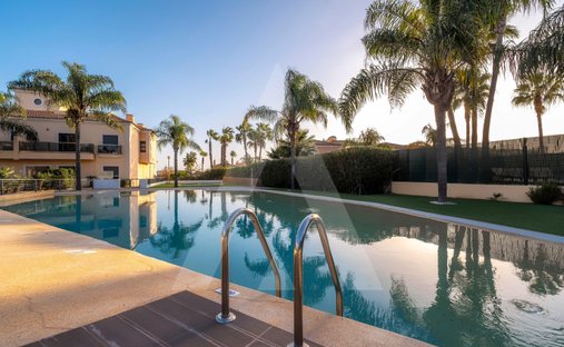 Apartment in Santa Barbara de Nexe, Algarve, Portugal 1