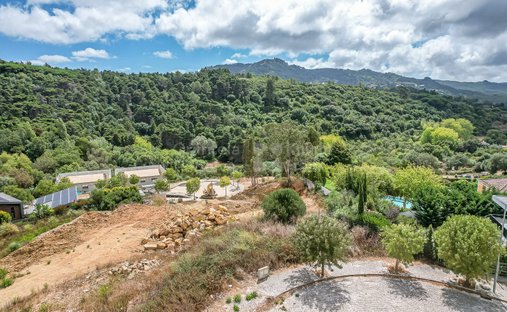 Land in Sintra, Lissabon, Portugal 1