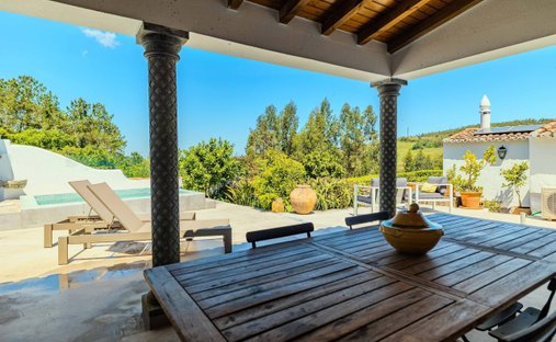 Casa a Dois Portos e Runa, Lisbona, Portogallo 1