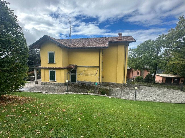 Villa in Selvino, Lombardy, Italy 4 - 15458910