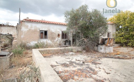 Land in Alcantarilha, Algarve, Portugal 1