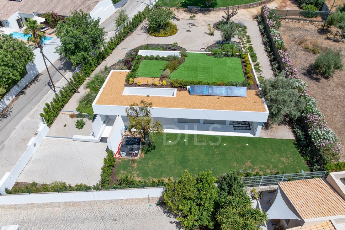 House in Loule (Sao Clemente), Algarve, Portugal 2 - 15949714