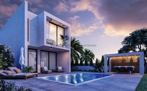 Villa in Chloraka, Paphos, Cyprus 1