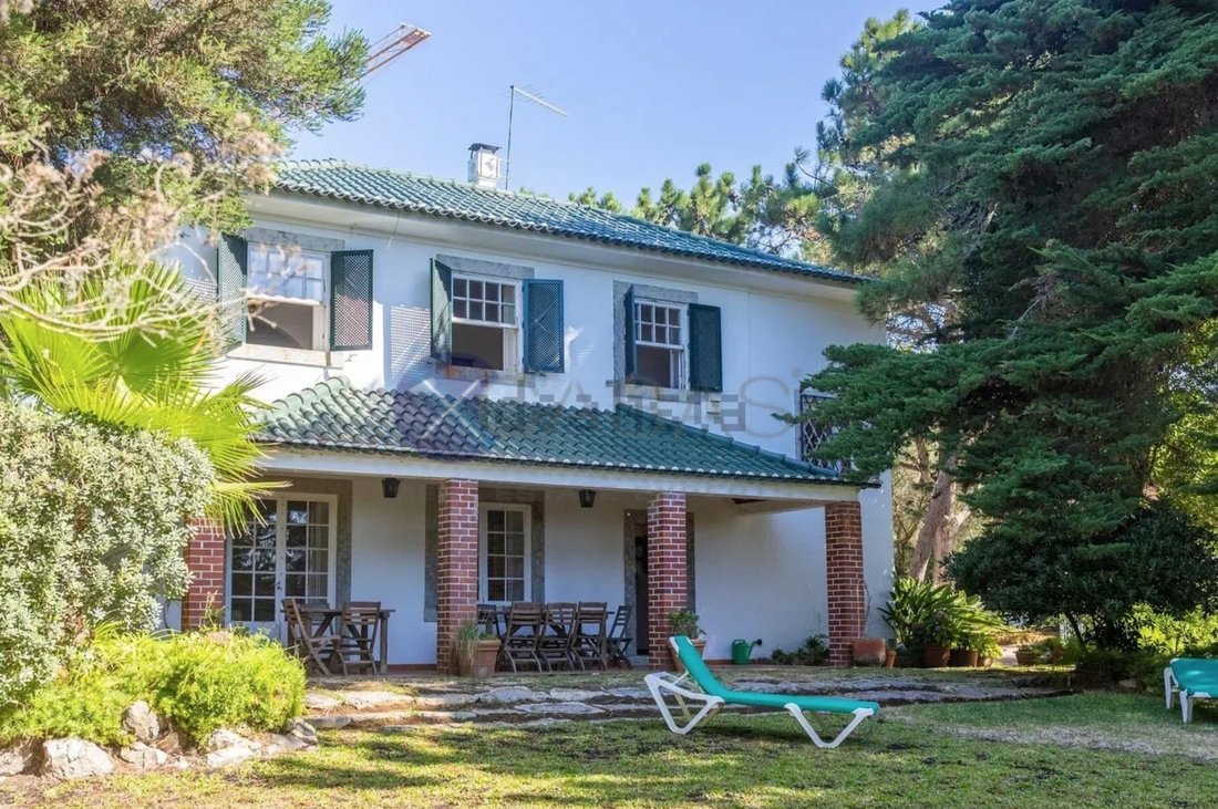 House in Cascais e Estoril, Lisbon, Portugal 1 - 15196763