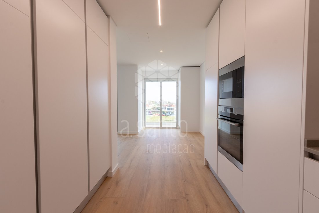Apartment in Carcavelos e Parede, Lisbon, Portugal 1 - 16699294