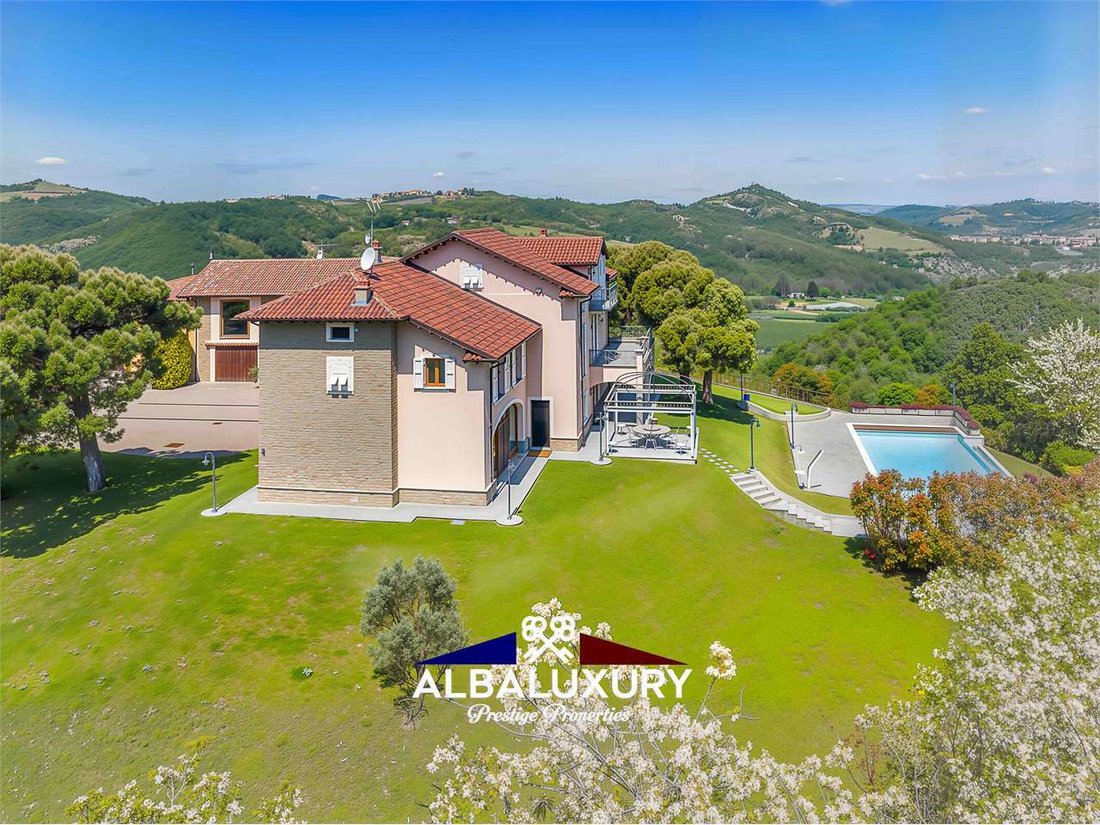Villa in Cremolino, Piedmont, Italy 3 - 14688228