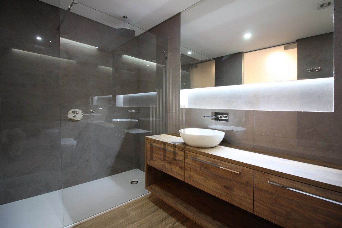 Apartment in Carcavelos e Parede, Lisbon, Portugal 5 - 12577722