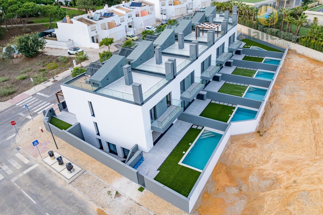 House in Santa Barbara de Nexe, Algarve, Portugal 3 - 16573824