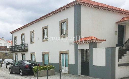 Chateau in Carregal do Sal, Viseu District, Portugal 1