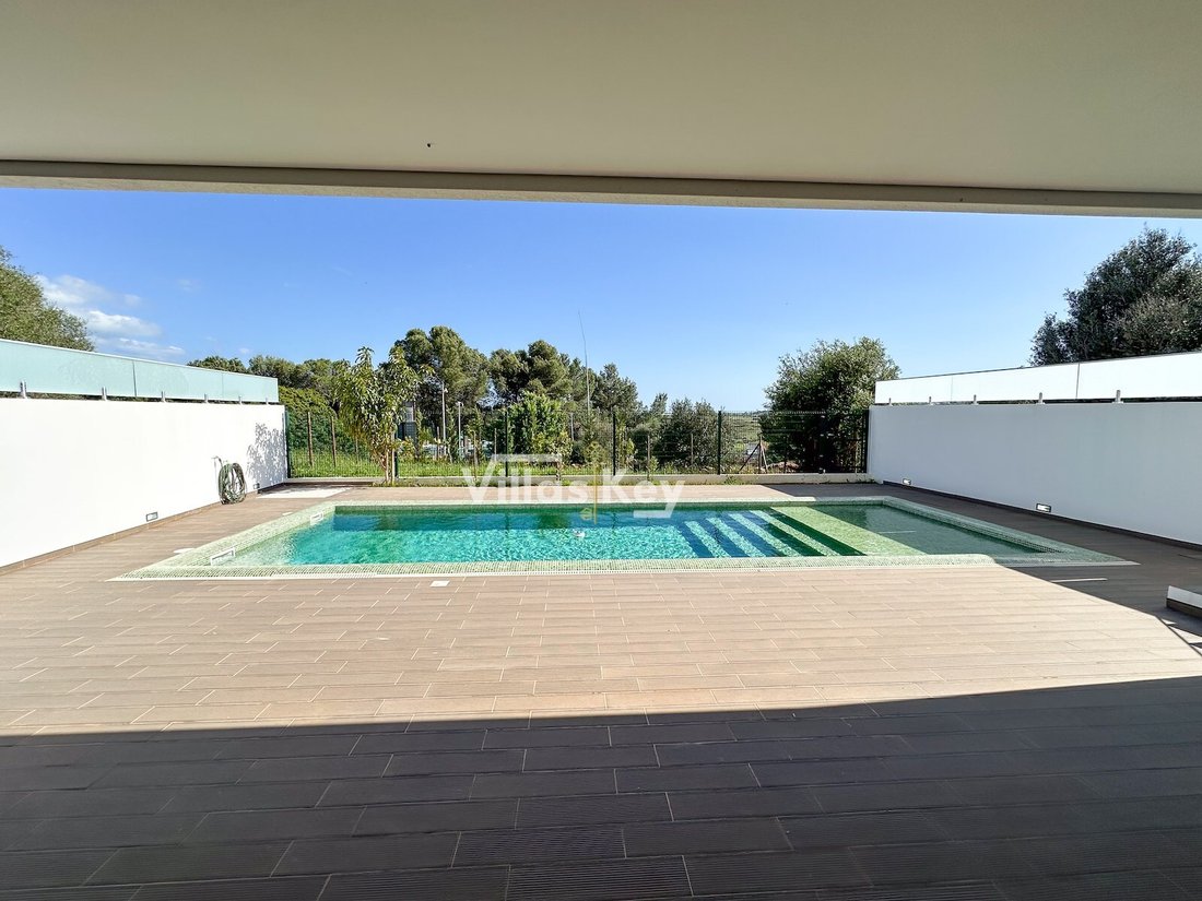 Villa in Mexilhoeira Grande, Algarve, Portugal 4 - 13893409