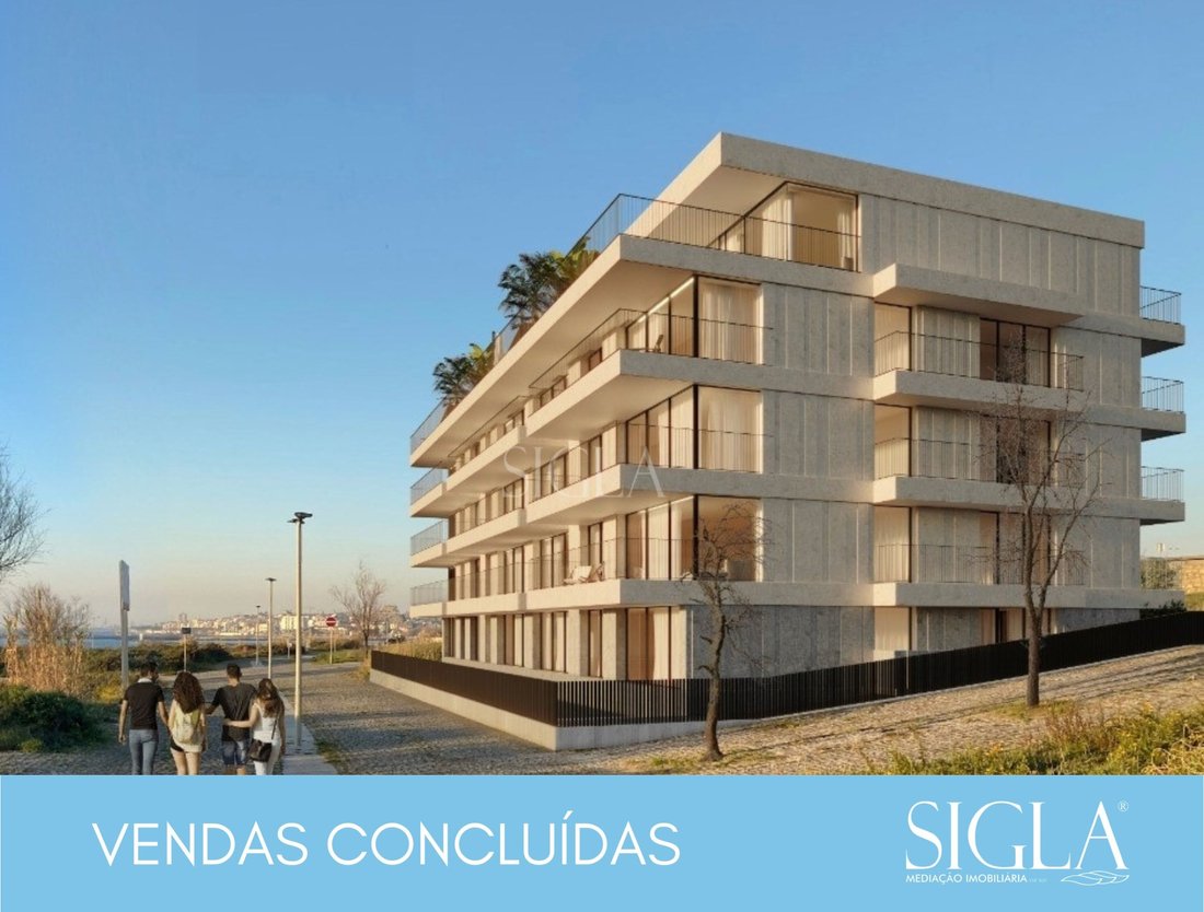 Apartment in Canidelo, Porto District, Portugal 1 - 16600898
