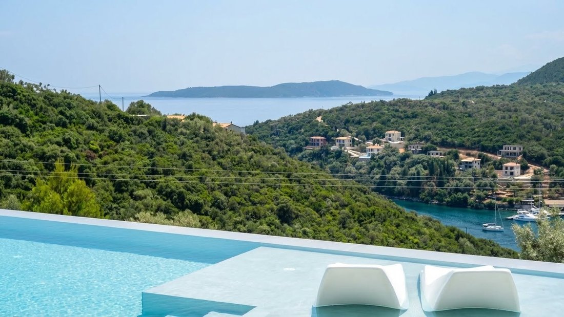 Villa in Eugirou, Apollonioi, Greece 3 - 16714229