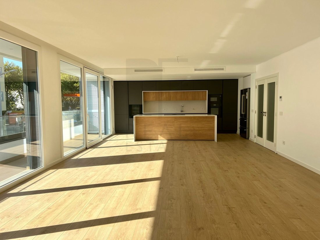 Apartment in Parede, Lisbon, Portugal 1 - 16292151