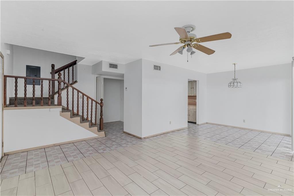 Apartment in Edinburg, Texas, United States 5 - 16717016