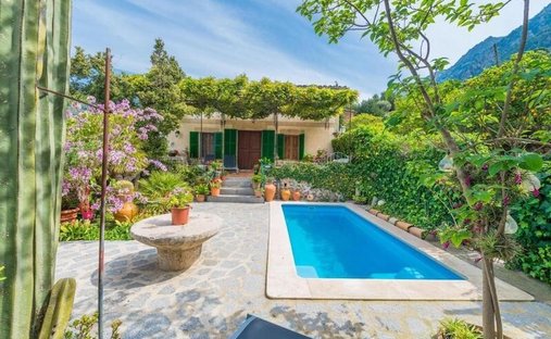 Country House in Biniaraix, Soller, Balearic Islands 1