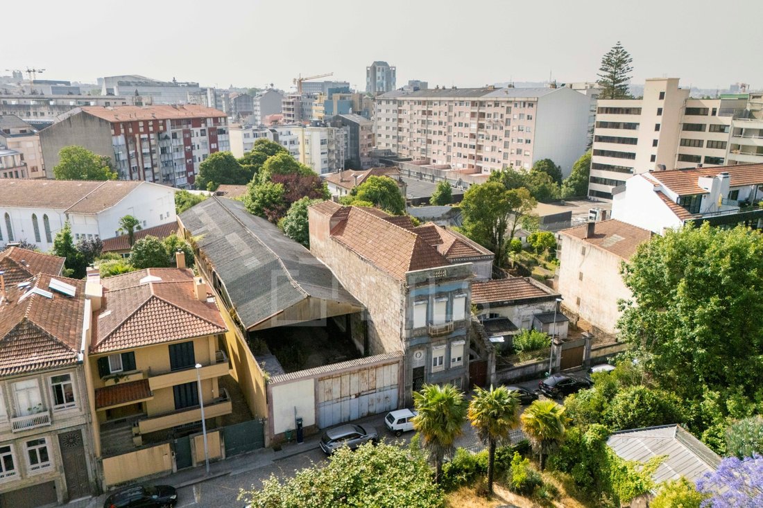 Apartment in Lordelo do Ouro e Massarelos, Porto District, Portugal 2 - 15800430