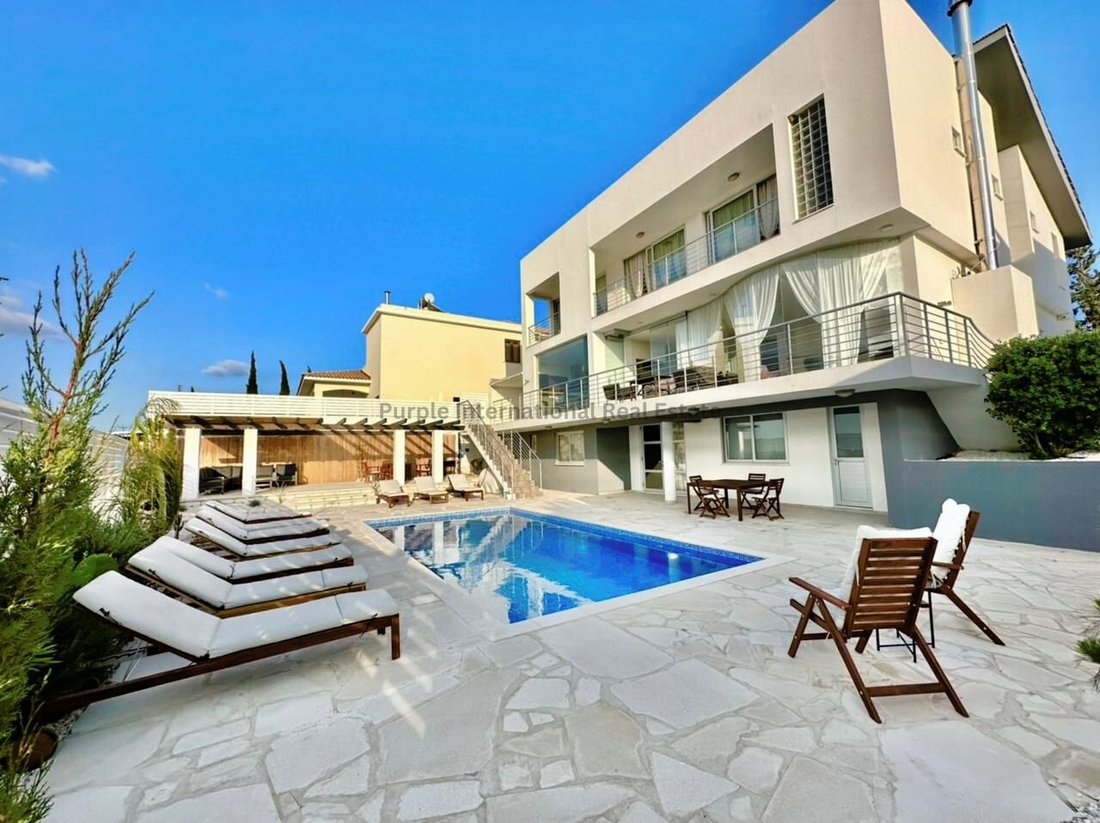 Villa in Aradippou, Larnaca, Cyprus 1 - 15236146