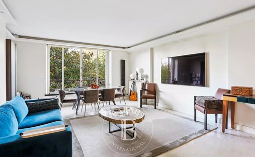 Apartment in Porte Dauphine, Paris 16e Arrondissement, Paris 1