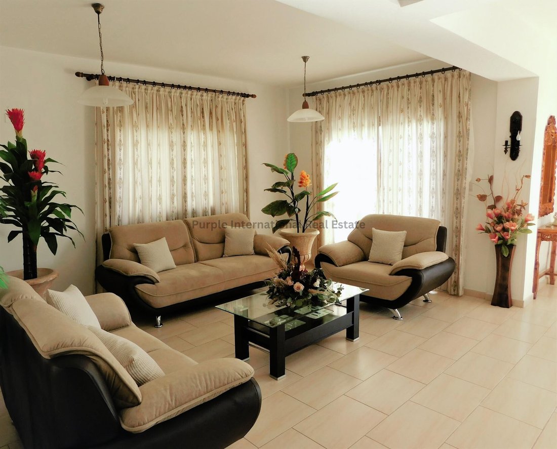 Villa in Yeroskipou, Paphos, Cyprus 2 - 15235666
