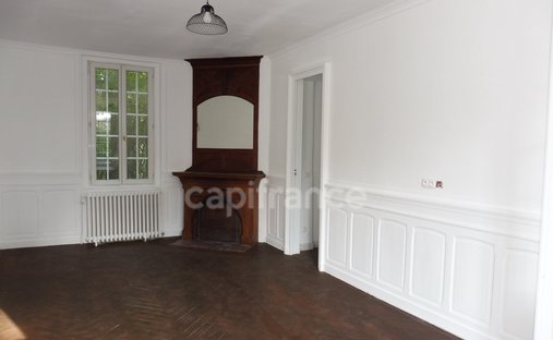 Castle for Sale in Saint-Valery-en-Caux, Normandy, France