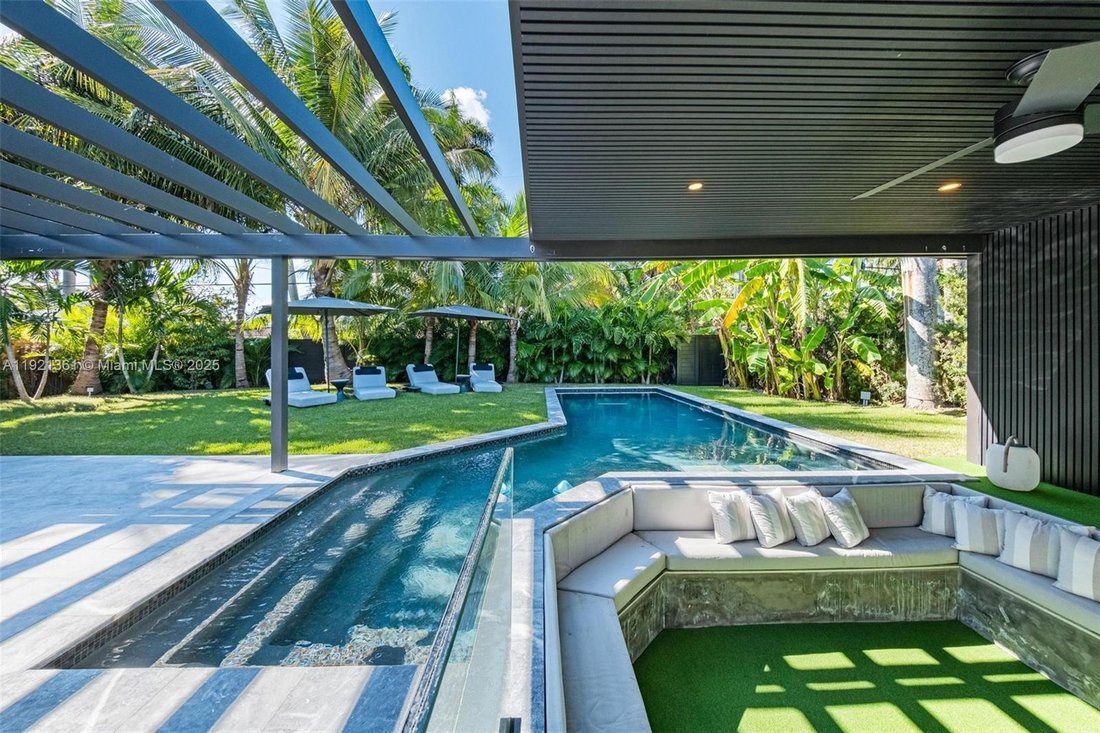 House in Miami, Florida, United States 4 - 16716653