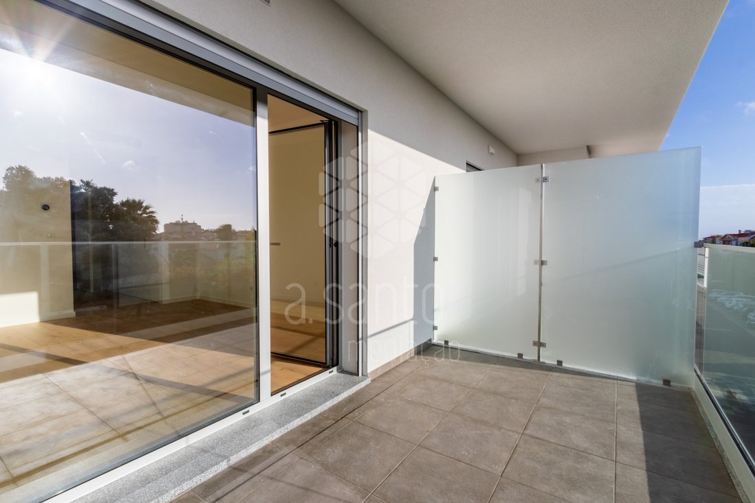 Apartment in Carcavelos e Parede, Lisbon, Portugal 1 - 16699288